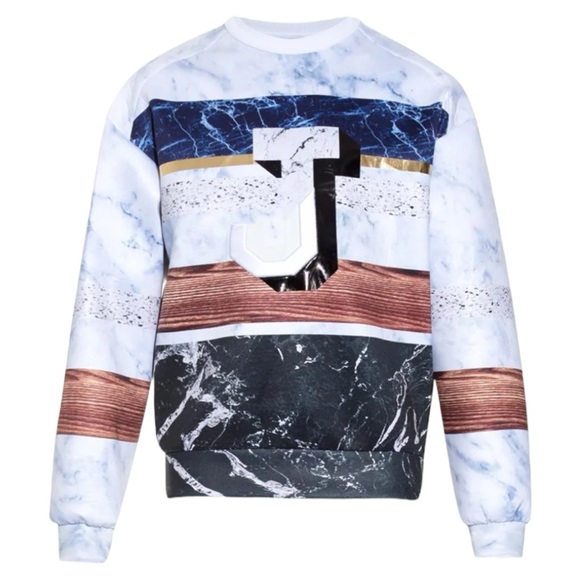 Jun.J Graphic Sweatshirt Size 50 Made in Korea - Picture 4 of 9